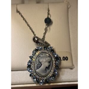 Cameo Blue Stones NIB Necklace
